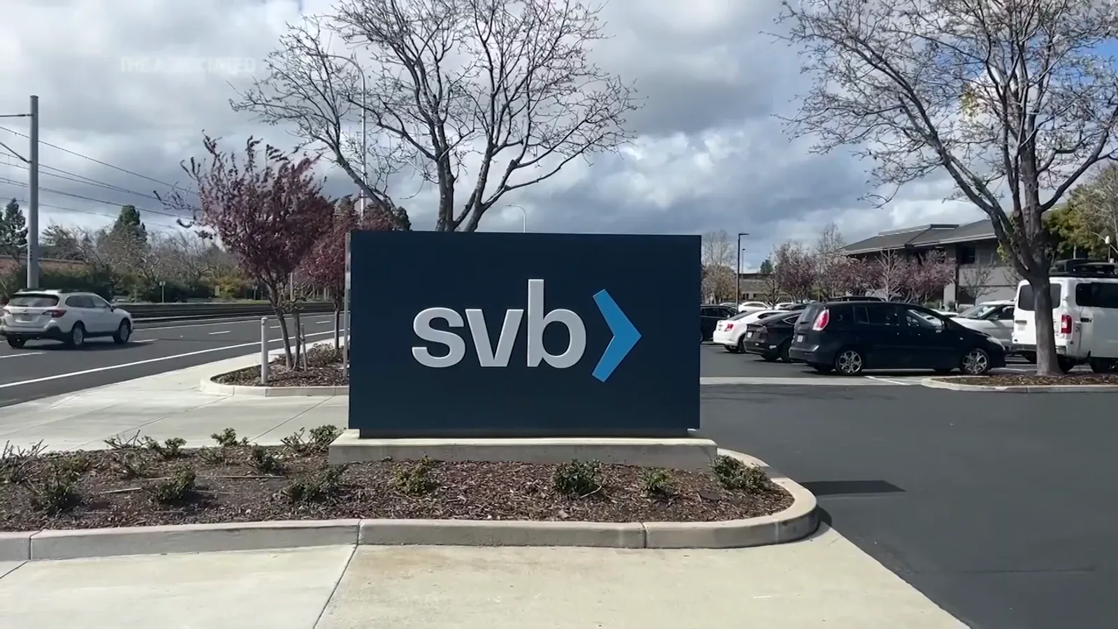 Roadside svb sign outside the Silicon Valley Bank headquarters in Santa Clara, California, one of the partner banks holding USDC cash reserves Roadside svb sign outside the Silicon Valley Bank headquarters in Santa Clara, California, one of the partner banks holding USDC cash reserves